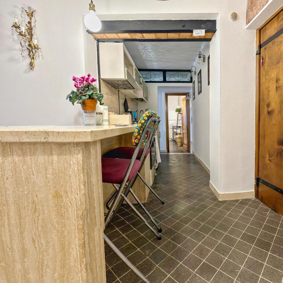 Lovely Apartment In Via Della Scala, Trastevere Roma Exterior foto