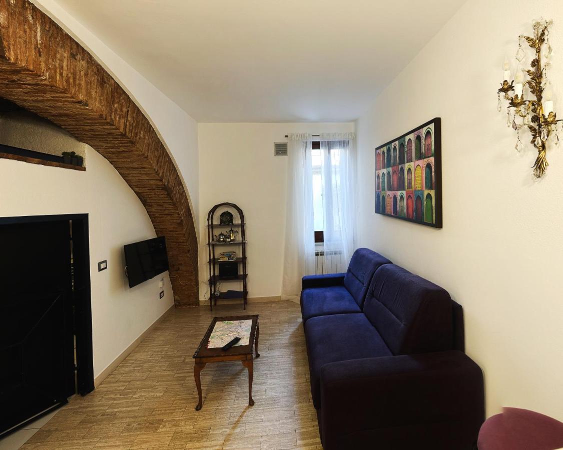 Lovely Apartment In Via Della Scala, Trastevere Roma Exterior foto